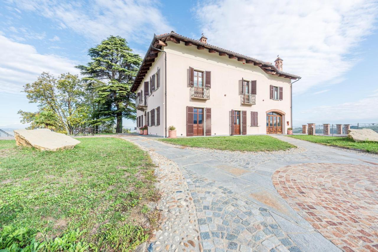 Villa Bricco Paglieri, Entire Villa Alba  Eksteriør bilde