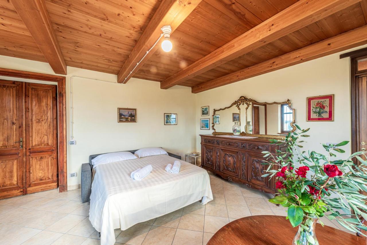 Villa Bricco Paglieri, Entire Villa Alba  Eksteriør bilde