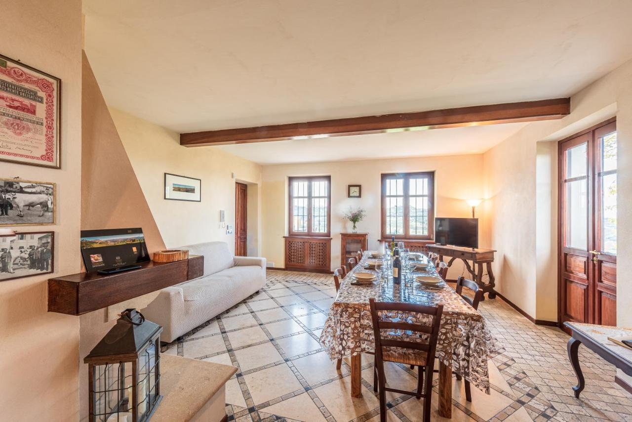 Villa Bricco Paglieri, Entire Villa Alba  Eksteriør bilde