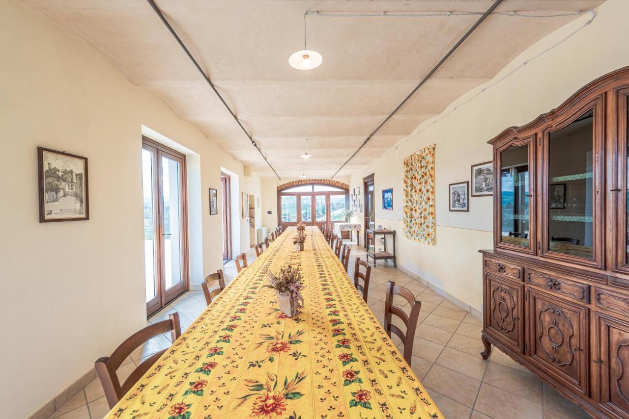 Villa Bricco Paglieri, Entire Villa Alba  Eksteriør bilde